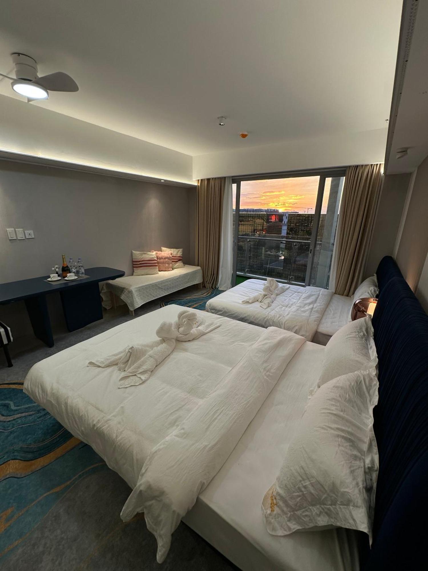 Apartment Luxury Penthouse Near Of Dreams Airport Okada Solaire Casino0 Manila