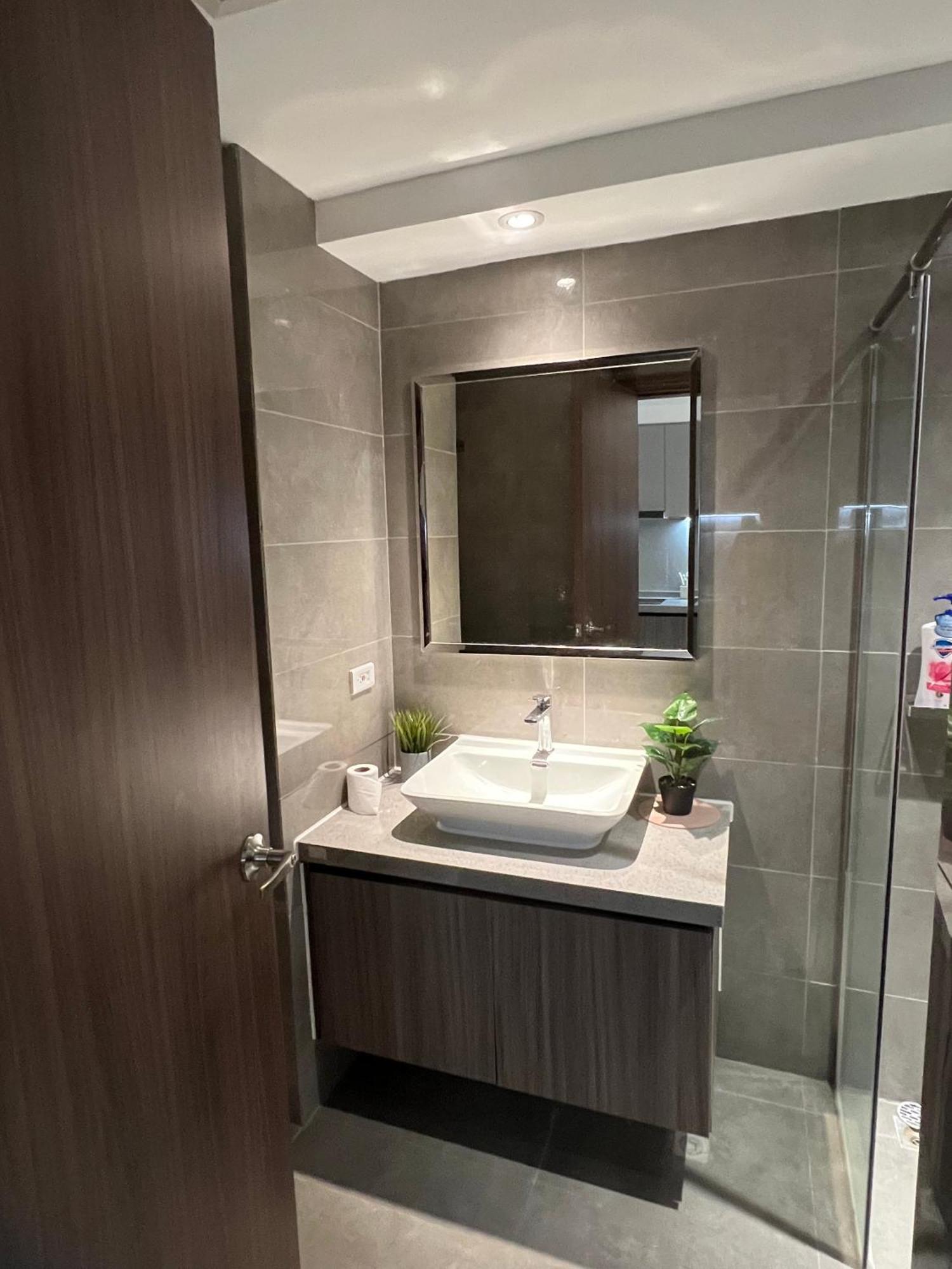 Luxury Penthouse Near Of Dreams Airport Okada Solaire Casino0 Apartment